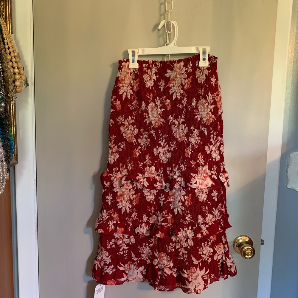 NWT Abercrombie and Fitch Midi skirt